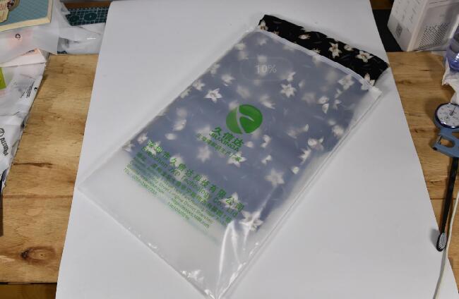 什麽是（shì）降解塑料袋,用（yòng）什麽材料製成的？(圖1)