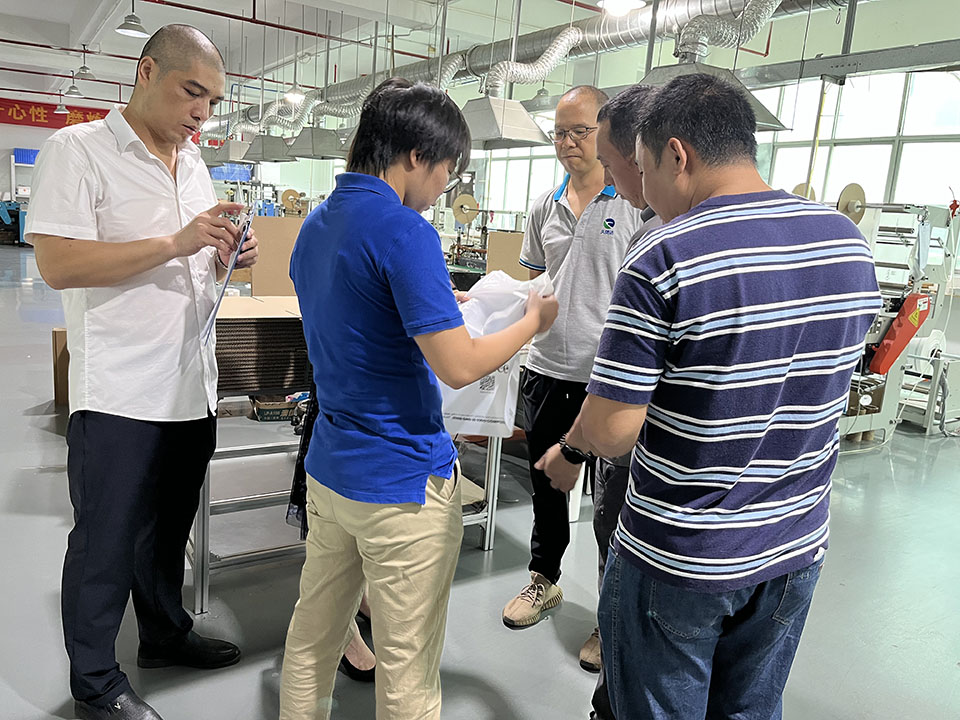 歡迎小（xiǎo）米（mǐ）公司最後驗廠環節！(圖2)