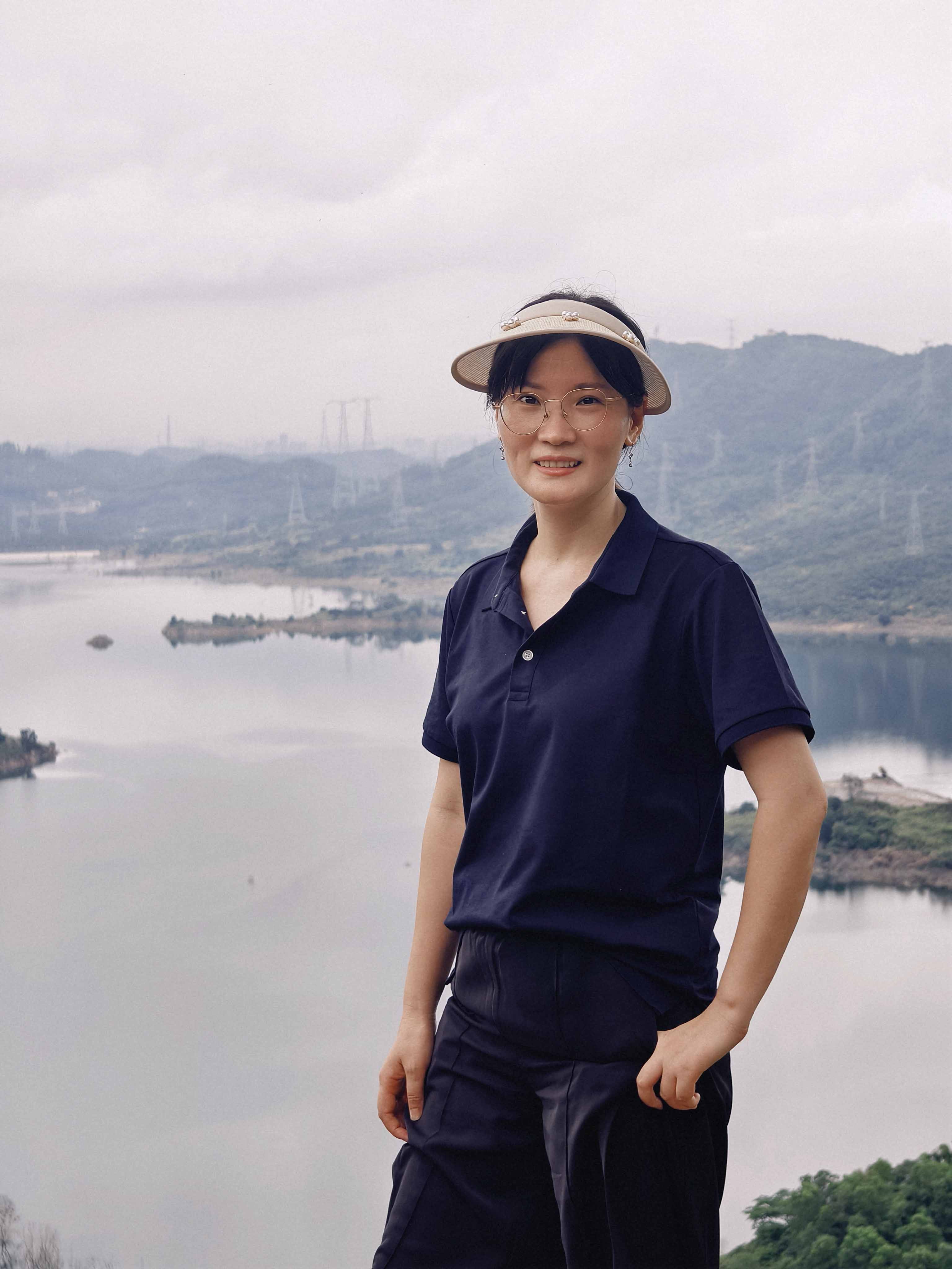 午夜精品福利网科技公司員工齊聚光明區蠄蜍石，開啟活（huó）力爬山之旅暨團建活動(圖3)