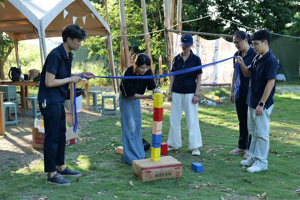 午夜精品福利网歡樂（lè）田園團建：燒烤（kǎo）飄香間，共築團隊（duì）情(圖2)